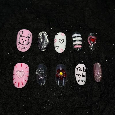 Cartoon Graffiti Nails
