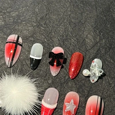 Christmas Patterns for Nails